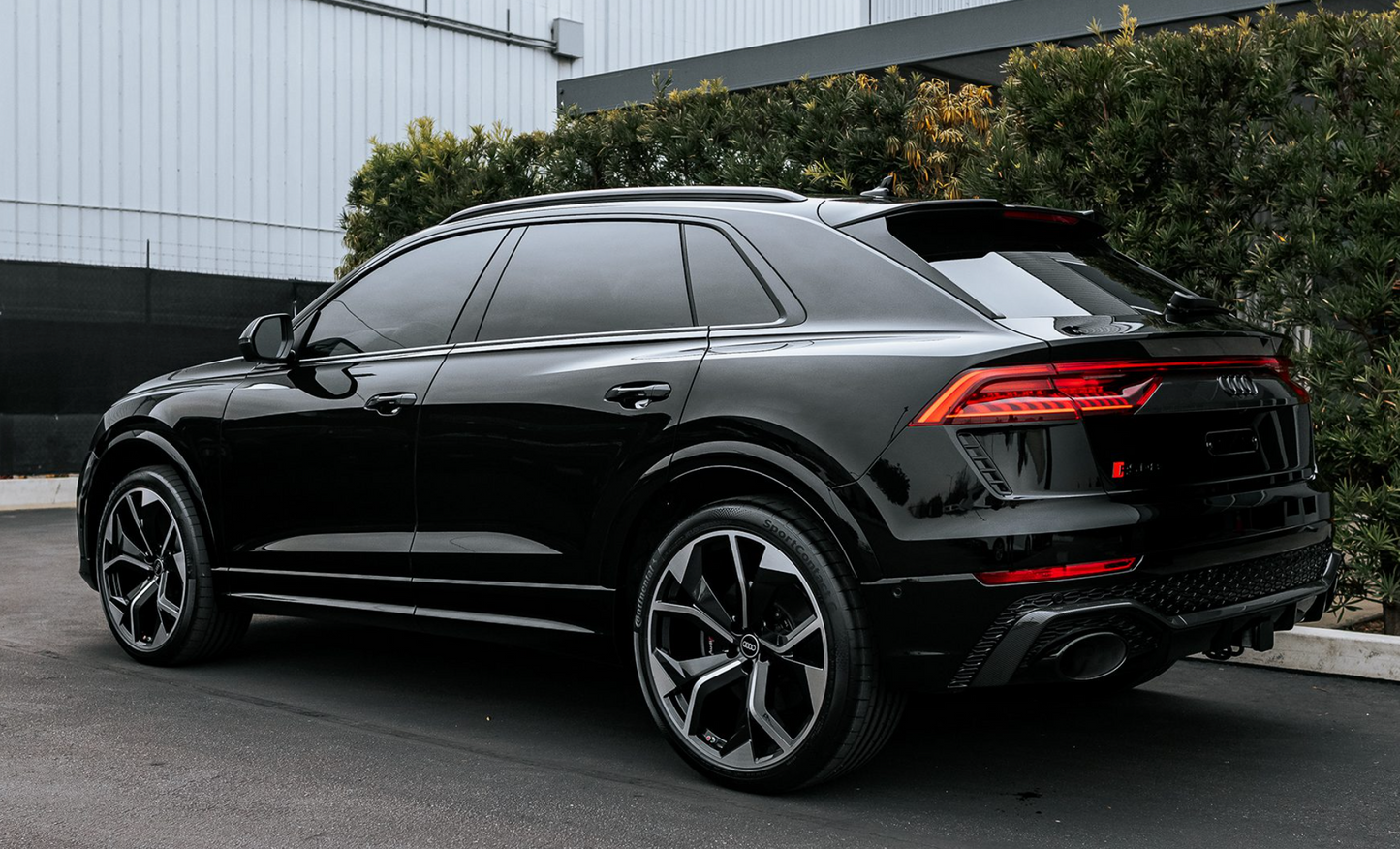 Audi RSQ8
