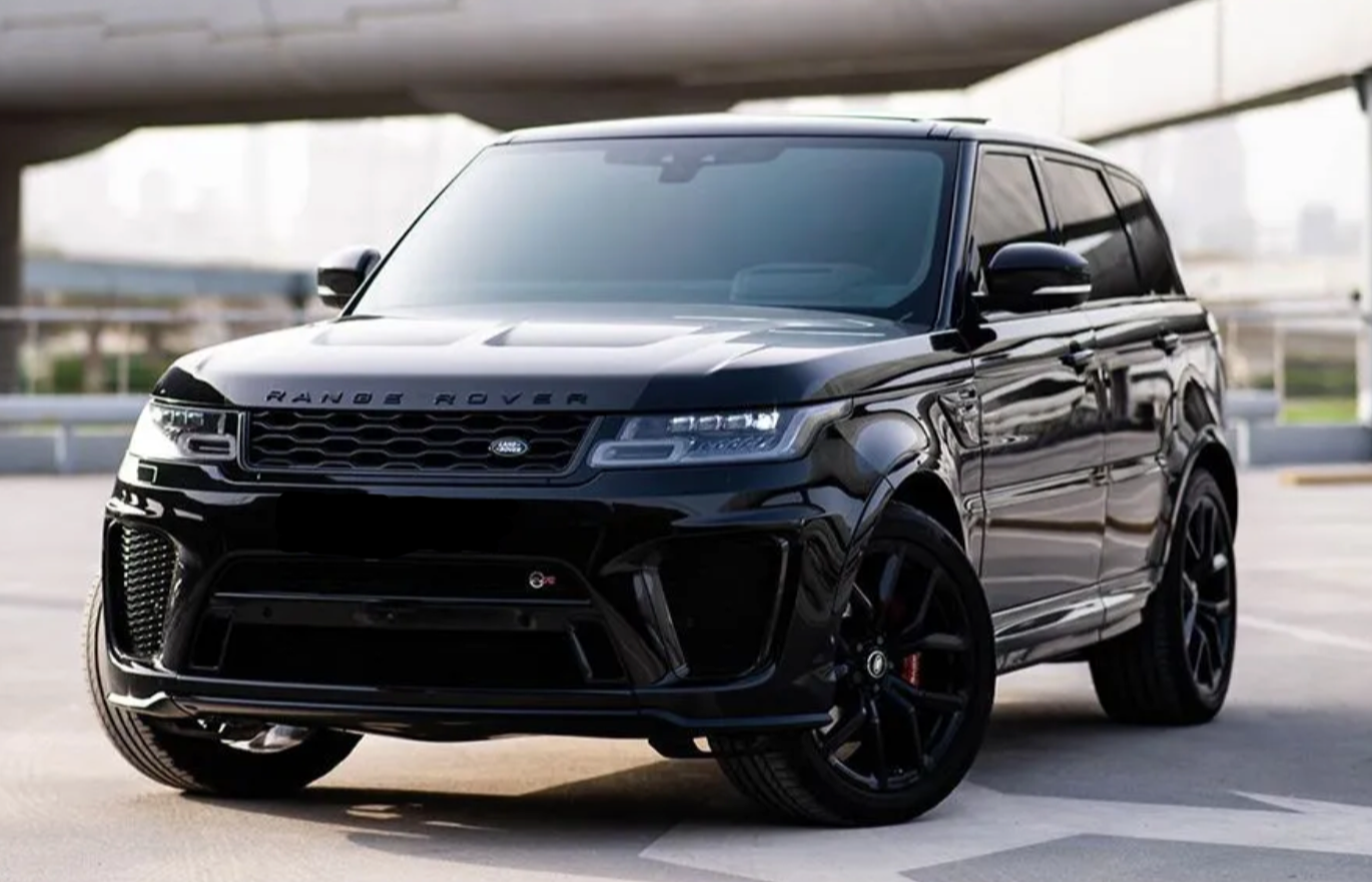 Range Rover SVR | Luna Luxury Car Rentals